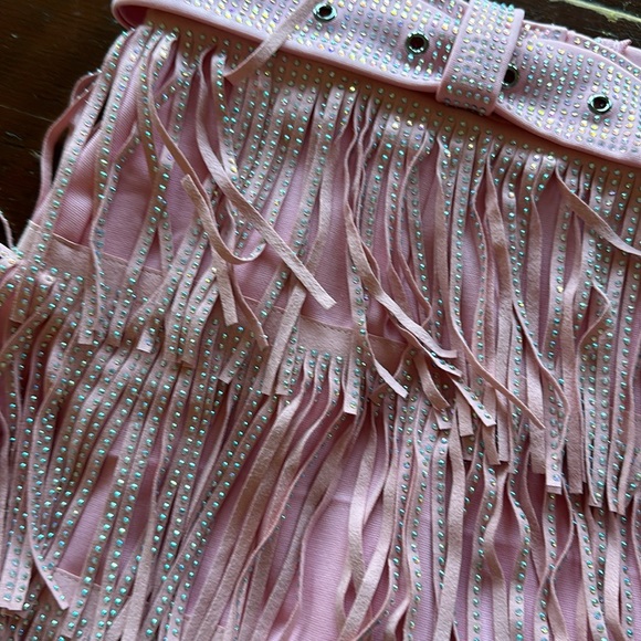 Fringe western skirt. Rhinestones and belt - Picture 3 of 5